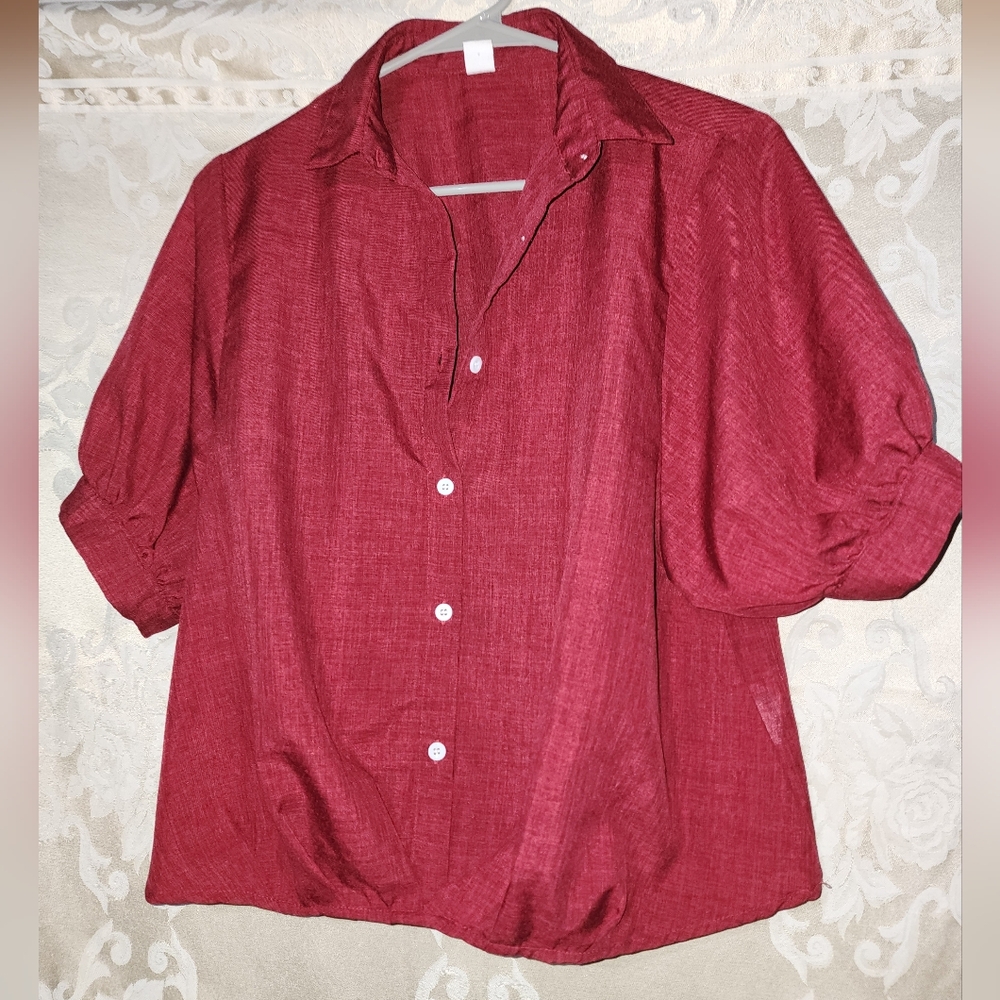 Red short sleeve blouse